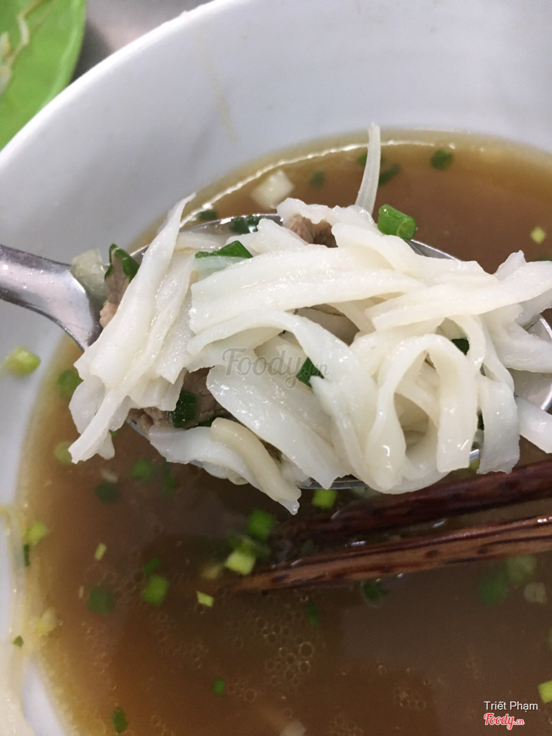 Bánh phở hơi bở, dễ gãy