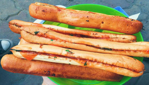 Bánh Mì Que & Trà Sữa - Đường Số 1