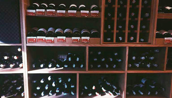 Vintage Wine Saigon