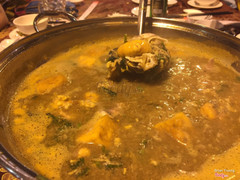 Lẩu riêu cua hột vịt lộn 