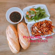 Phá lấu 50k 1 phần kèm 2 bánh mì