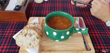 Bò sốt vang kiểu Hungary