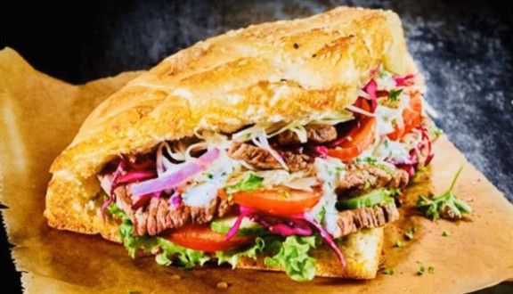 Đức Dũng - Bánh Mì Doner Kebab - Đội Cấn