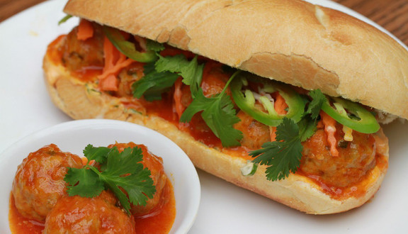 Bún Thịt Nướng & Cơm Tấm Đêm - Tô Ngọc Vân