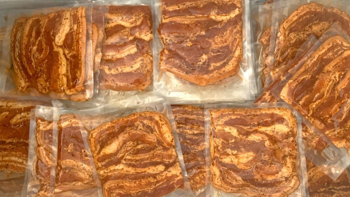 Cửa Hàng Loan - Thịt Bò Tươi - Lương Định Của