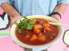 Bò sốt vang