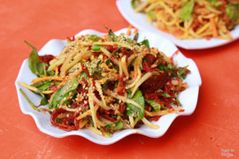 Gỏi bò khô