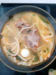 bánh canh xương