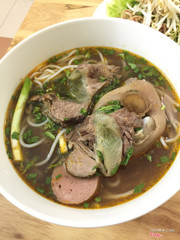 bún bò giò heo