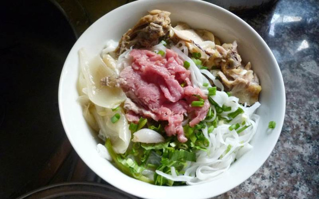 Phở Bò - Giò - Nạm