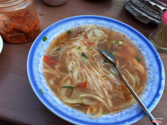 Nhớ vắt miếng chanh vô nữa là tuyệt cú mèo luôn, vừa cay cay chua chua, 1 lần phải ăn hết 2 tô là ít