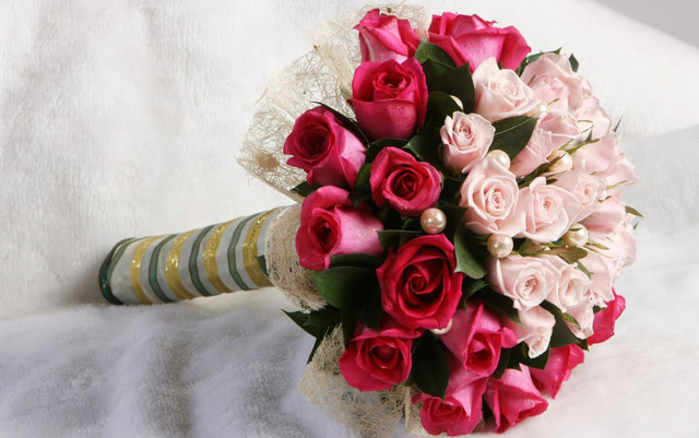 Bảo Thoa - Hoa Nghệ Thuật