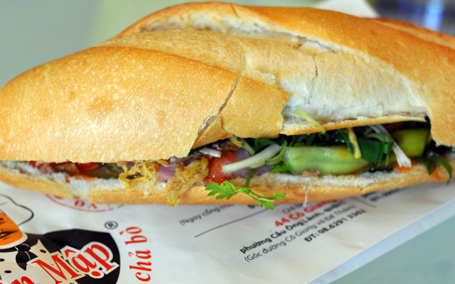 Bánh Mì Tuấn Mập - Quang Trung