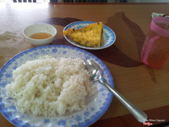 Cơm trứng gà