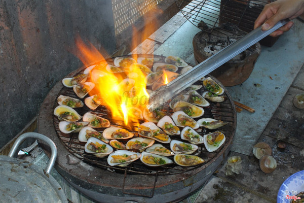 sò quẹo nướng mỡ hành