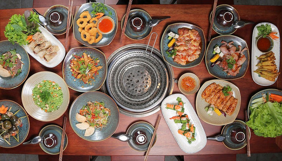 An Vietnamese BBQ & Hotpot