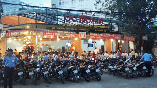 Quán giá bình dân mặt bằng rộng rãi thoáng đãng