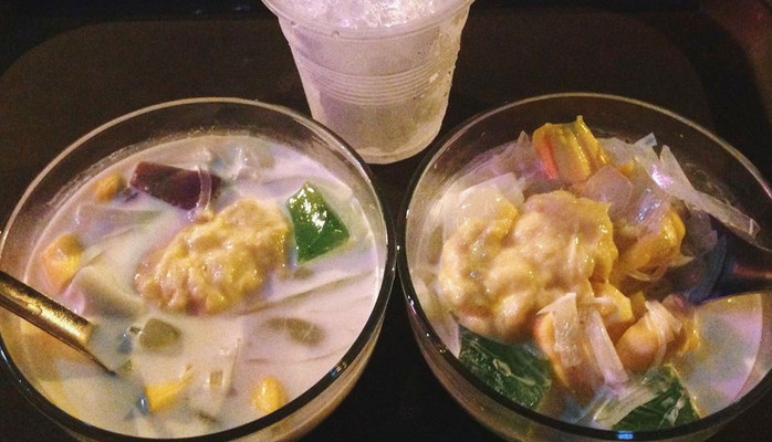 Chè Thái, Bánh Tráng Trộn & Giải Khát