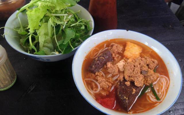 Bún Riêu Bình Dân - 207 Nguyễn Kim