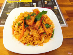 Mì hàn quốc tokbokki chả cá hq