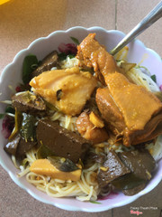 Bún cà ri