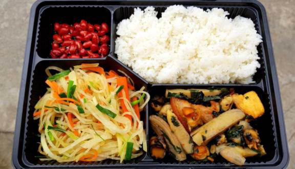 Cơm Văn Phòng - Omatsuri