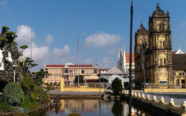 Nhà Thờ Bùi Chu - Phố Bùi Chu