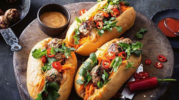 Bánh Mì - Xôi Sơn Kỳ 2