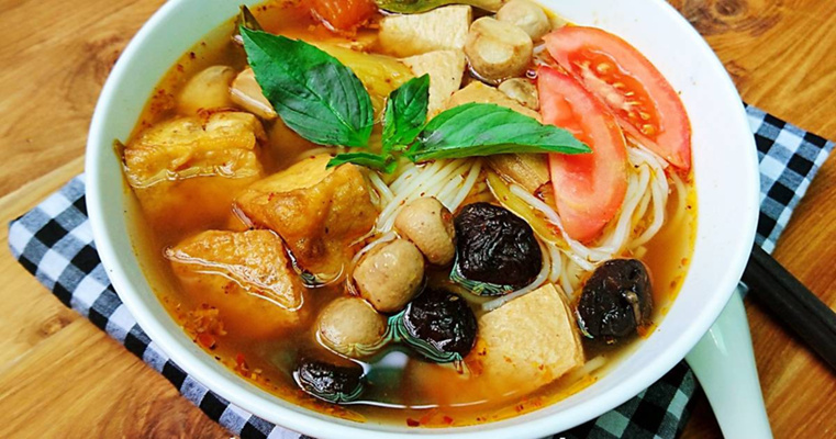 Ẩm Thực Chay Đức Chánh - Ngự Bình