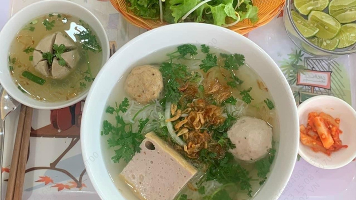 Bún Mọc & Giò Chả Kim Sơn - Nguyễn Ảnh Thủ