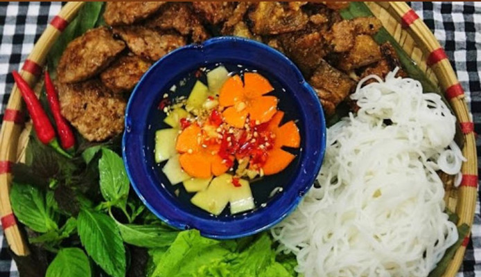 Bún Đậu Phố - Bún Chả Hà Nội, Cơm Gà & Gà Rán - Phú Diễn