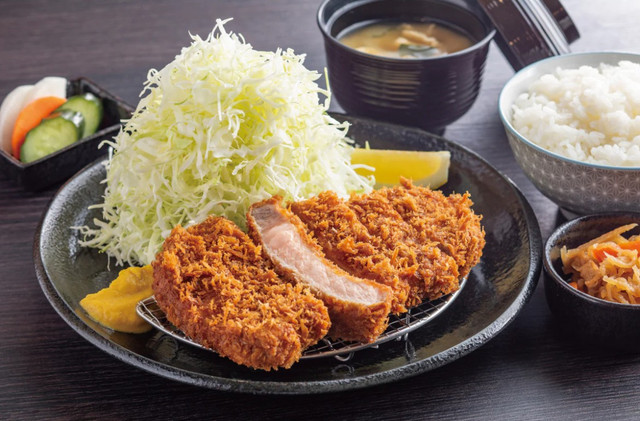 Tonkatsu Hàn Quốc 봄돈까스 - Cutlet Spring - Đoàn Hữu Trưng