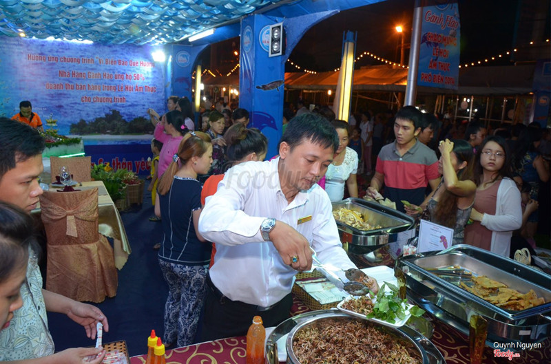 Hợp khẩu món mực chiên nước mắm của nhà hàng Gành Hàu