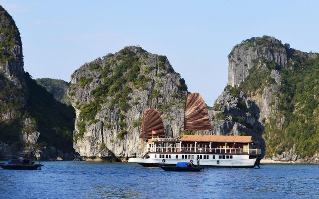 Halong Annam Junk - Hạ Long