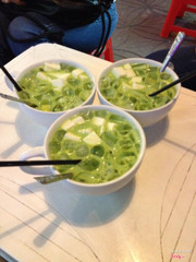 Matcha khúc bạch 25K