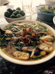 Bún ốc - bún ốc ở phố Triều Khúc là ngon tuyệt vời luôn ý - giá chỉ có 20k mà ăn no luôn