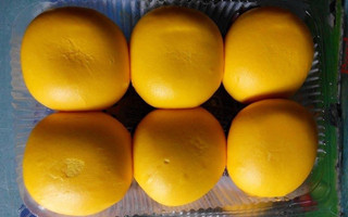 Bánh bao trứng muối