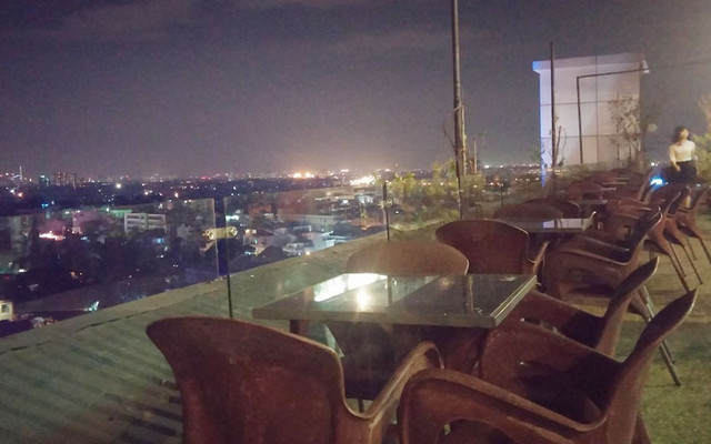 Cafe Roof Top - TTTM Nguyễn Kim