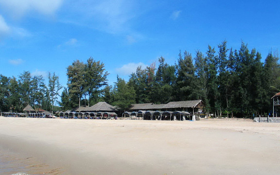 Khu Du Lịch Biển Xanh - Hồ Cốc