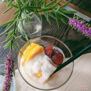 Sữa chua hoa quả dầm