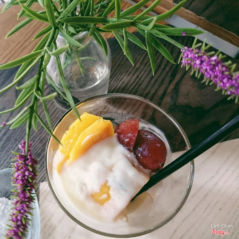 Sữa chua hoa quả dầm