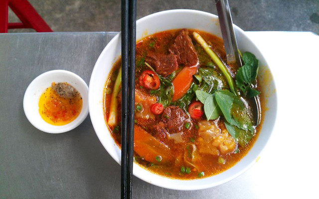 Hủ Tiếu Mì & Bò Kho