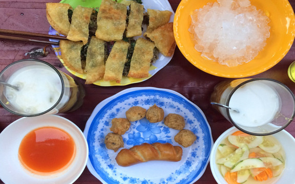 Chị Quỳnh - Ăn Vặt Các Loại