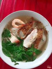 Bún mắm câu lạc bộ hưu trí đường Mậu Thân