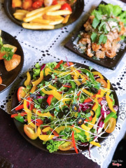 Salad dấm táo đen