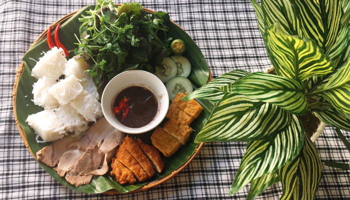 Yến - Bún Chả Hà Nội & Bún Đậu Mắm Tôm