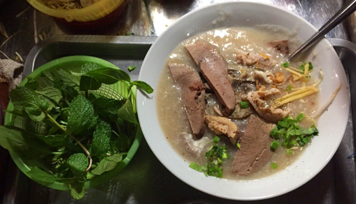 Thọ Lòng - Cháo Lòng & Tiết Canh