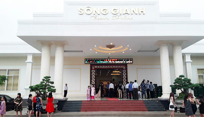 Sông Gianh Palace - Hội Nghị & Tiệc Cưới