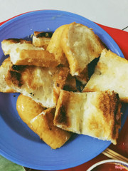 bánh mì bơ nướng