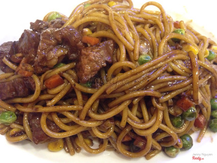 Mì bò rau củ quả